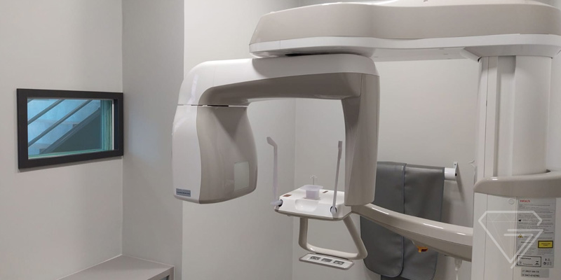 Clínica odontológica em Joinville com raio-x panorâmico digital benefícios para o diagnóstico