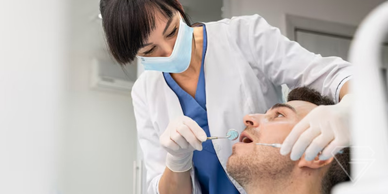 Dentista em Joinville para avaliação de gengiva, dentes e saúde bucal